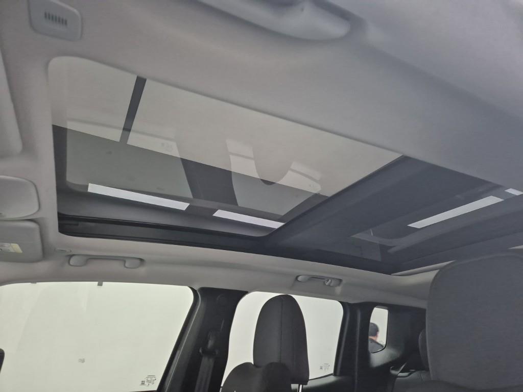 Jeep Renegade 2023 Gris - Importación desde Corea - HF Imports Iquique - Foto 13