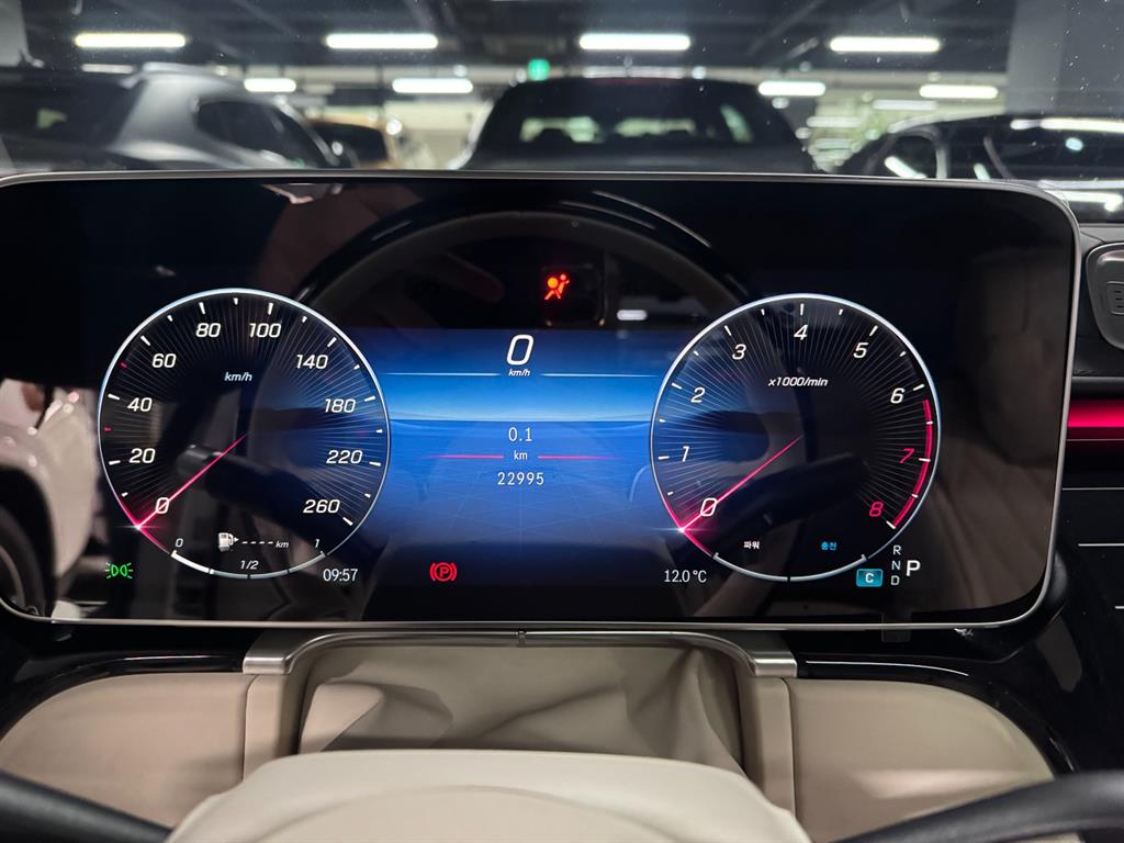 Mercedes Benz S Class - Vista 5