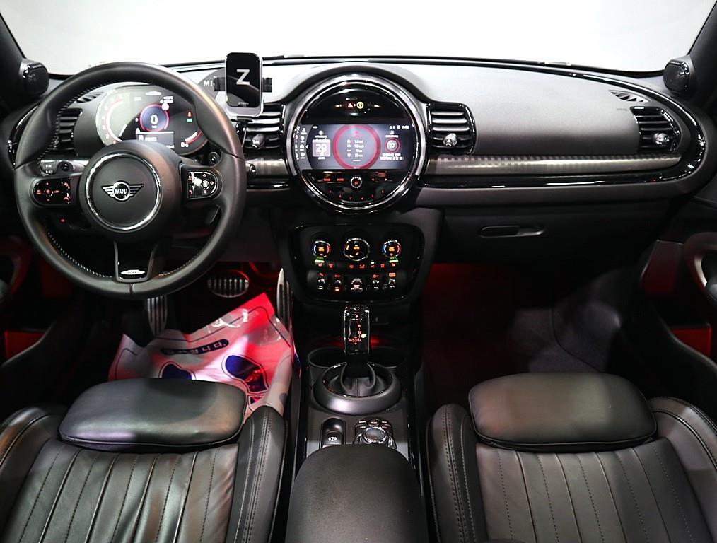 Mini Clubman - Vista 5