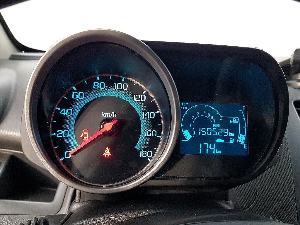 Chevrolet Spark - Vista 7