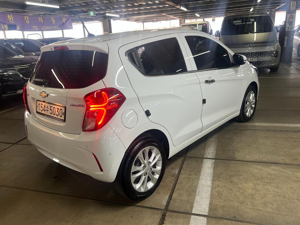 Chevrolet Spark - Vista 4