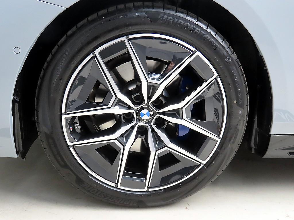 BMW 5 Series 2025 Gris - Importación desde Corea - HF Imports Iquique - Foto 20