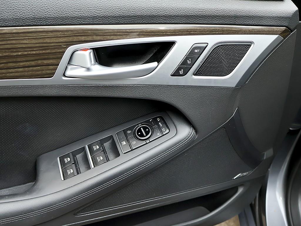 HYUNDAI Genesis 2015 Blanco - Importación desde Corea - HF Imports Iquique - Foto 12