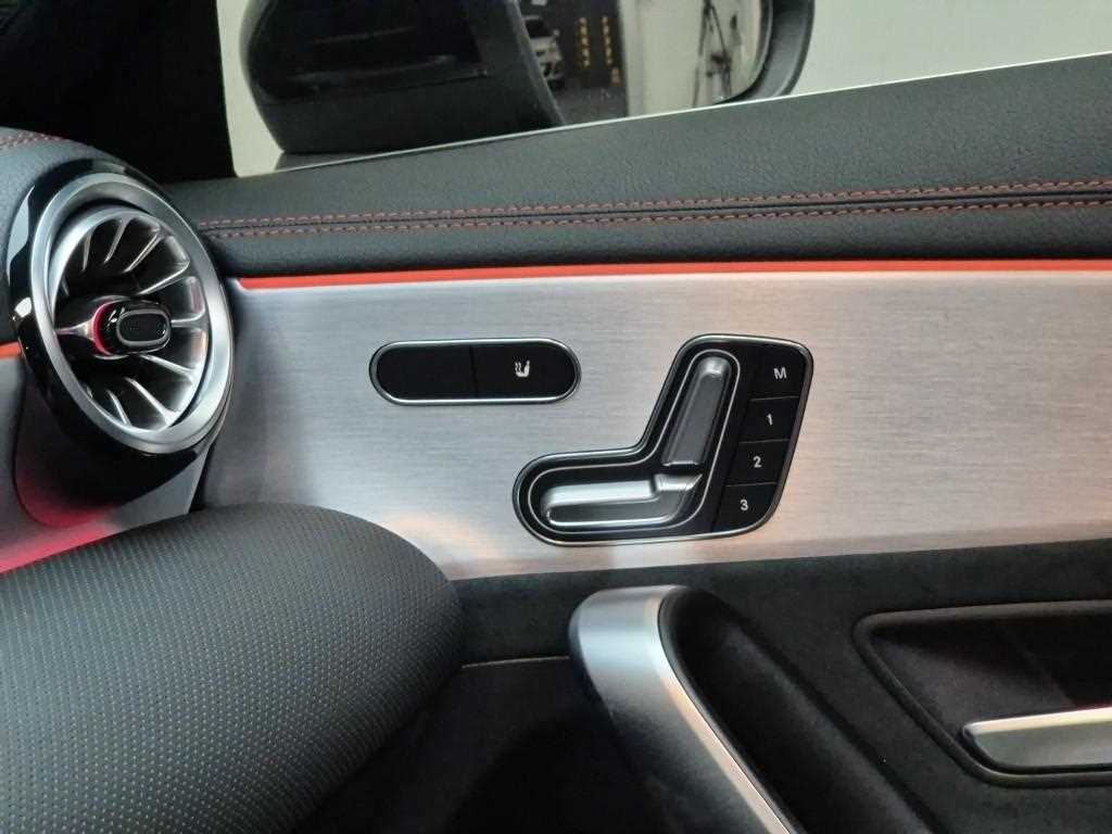 Mercedes Benz CLA Class 2022 Negro - Importación desde Corea - HF Imports Iquique - Foto 17