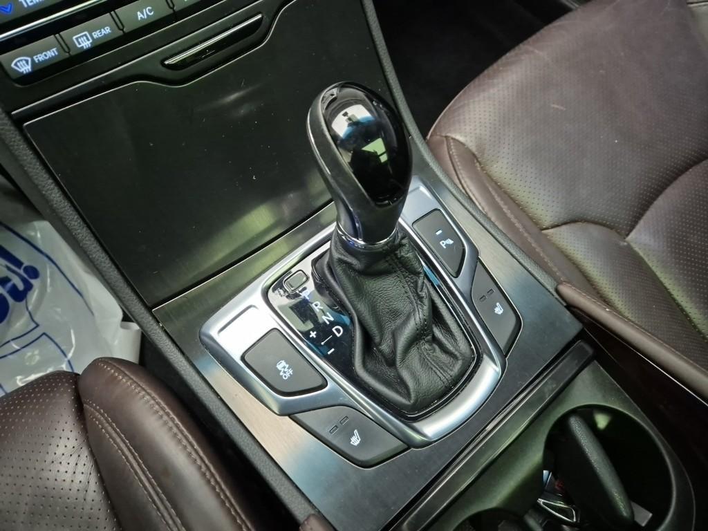 HYUNDAI Grandeur - Vista 8