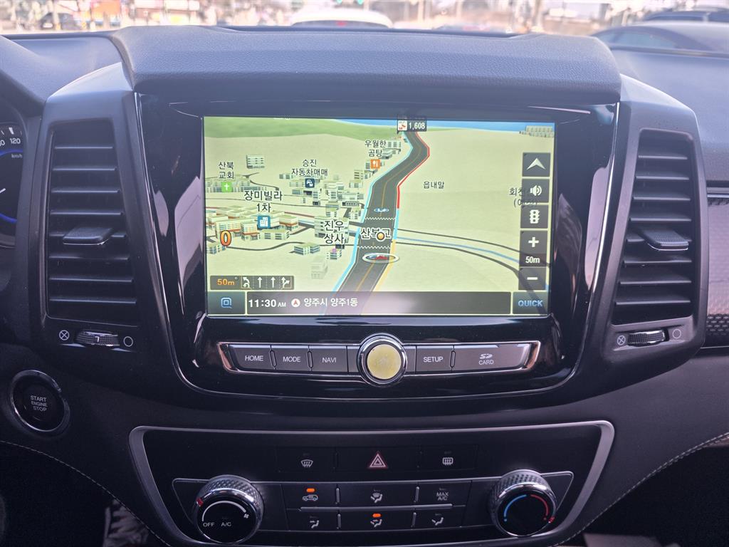 Ssangyong Rexton - Vista 10