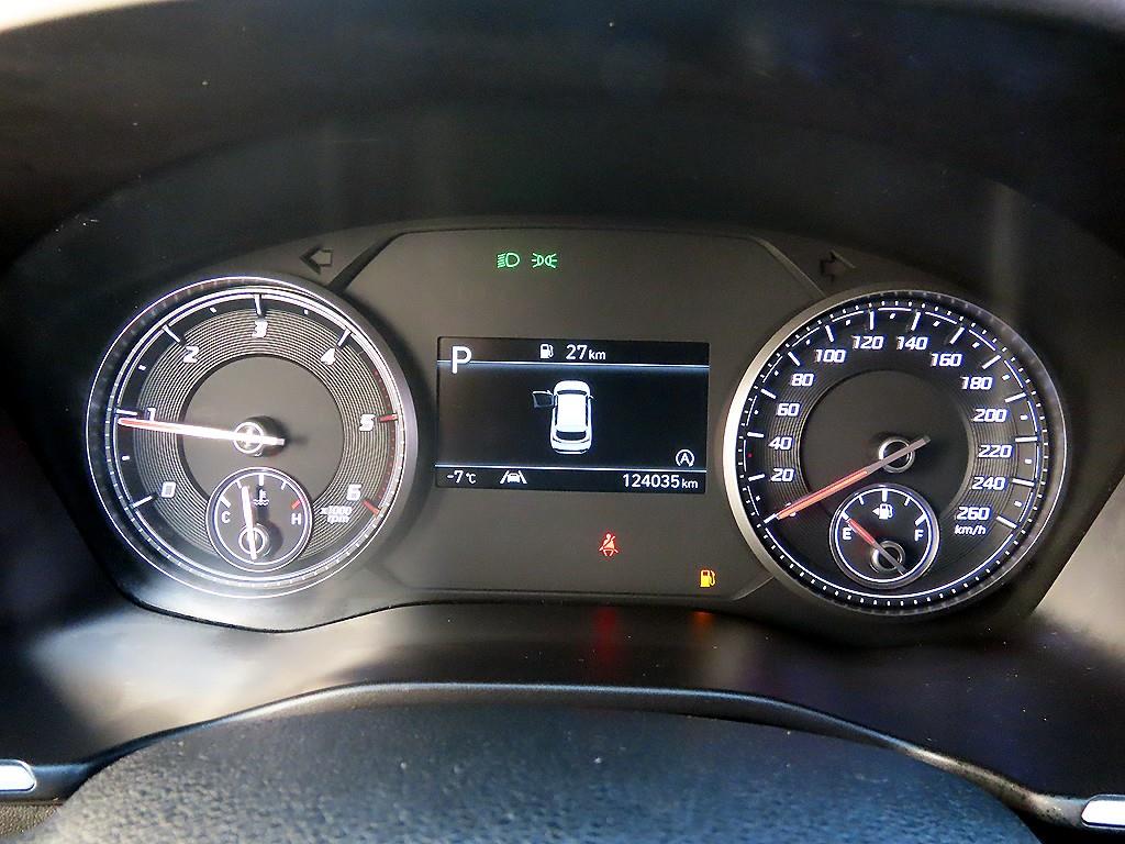 HYUNDAI Santa Fe - Vista 9