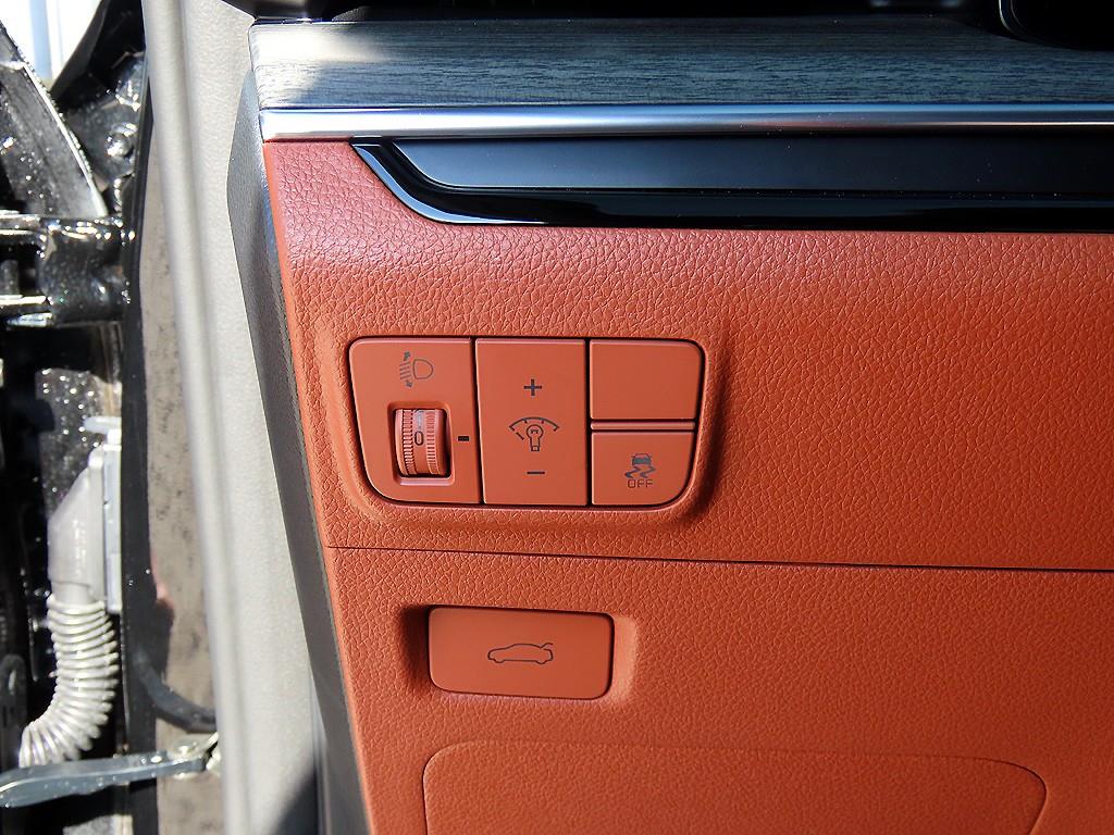 KIA K5 2024 Negro - Importación desde Corea - HF Imports Iquique - Foto 13