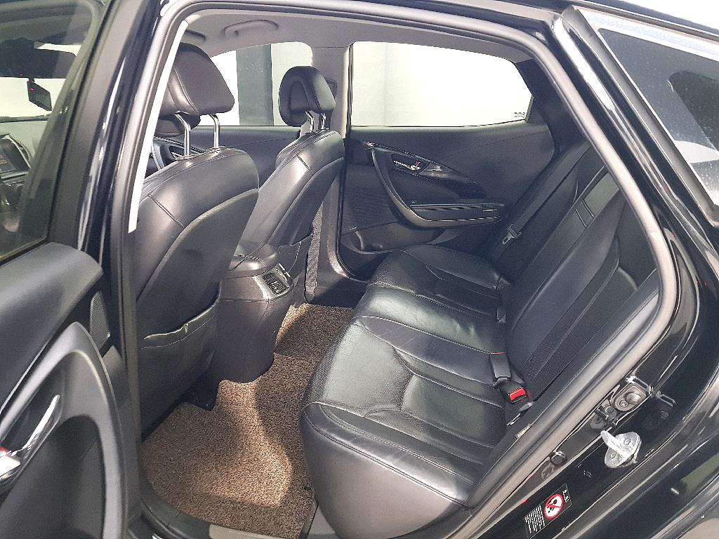 HYUNDAI Grandeur - Vista 9