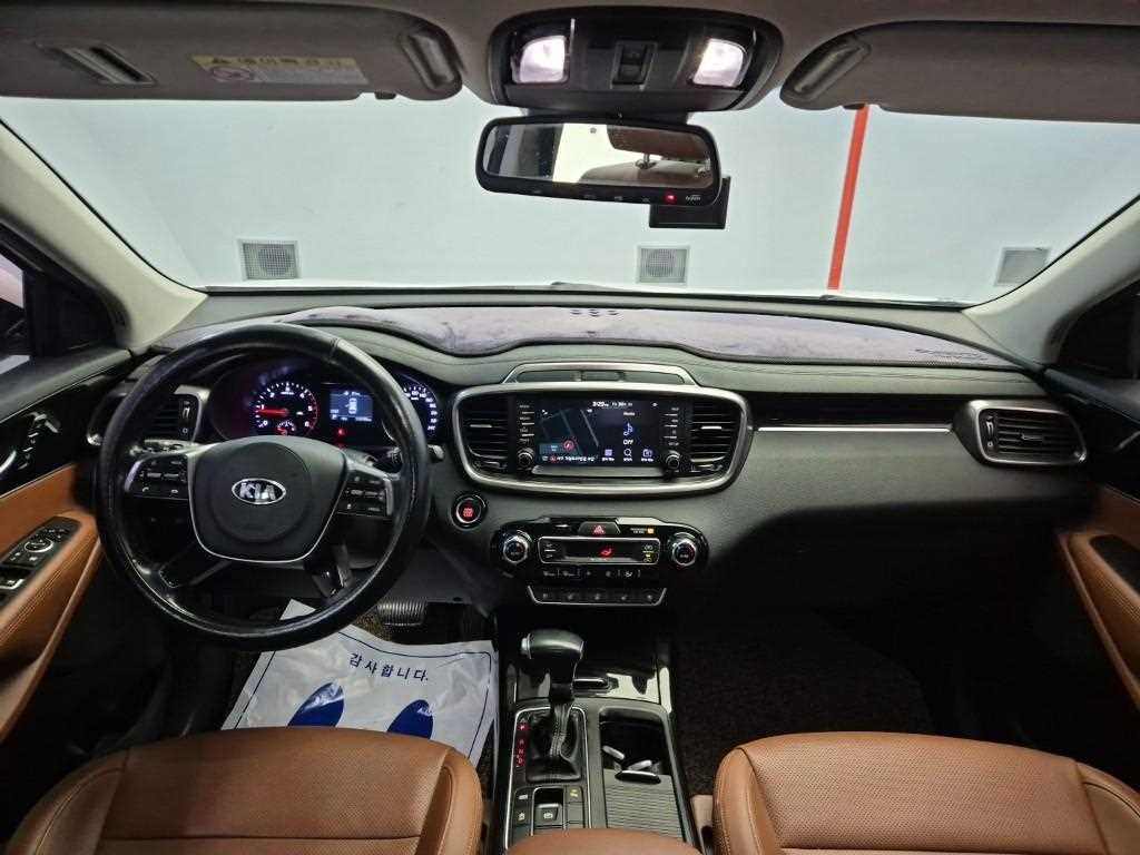 KIA Sorento - Vista 7