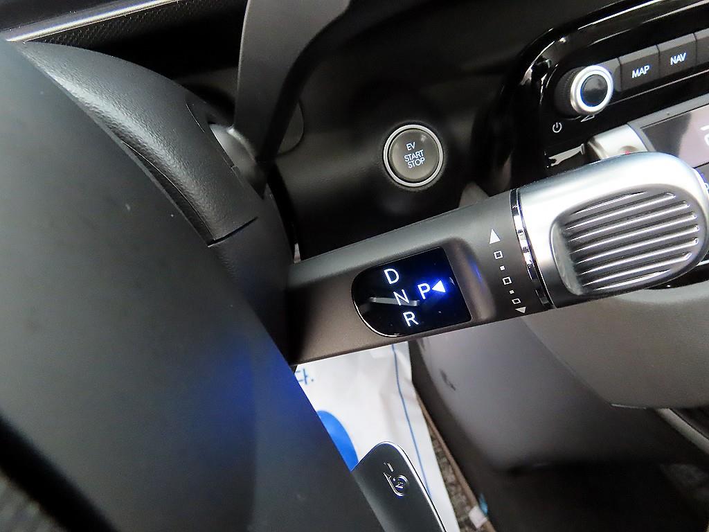 HYUNDAI Casper - Vista 10