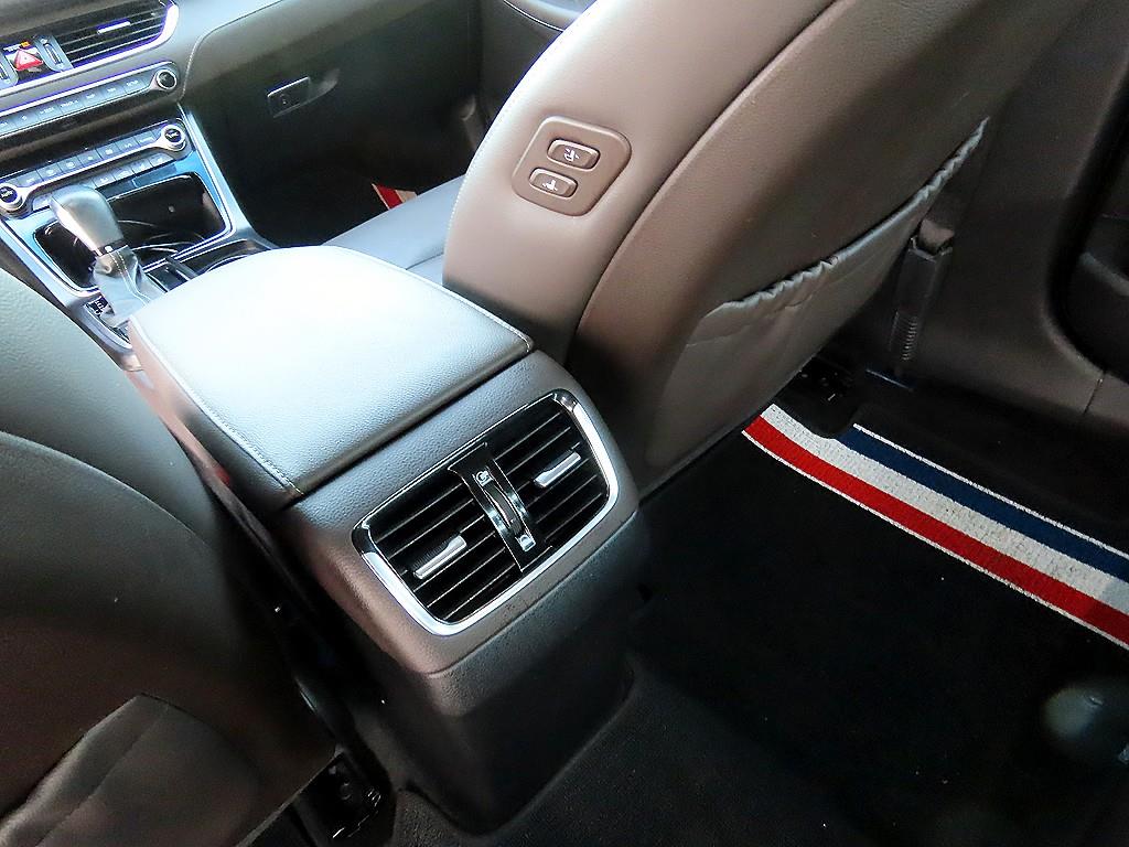 HYUNDAI Grandeur 2018 Negro - Importación desde Corea - HF Imports Iquique - Foto 18