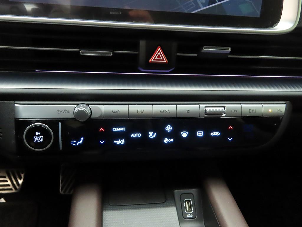 HYUNDAI Ioniq 6 - Vista 9