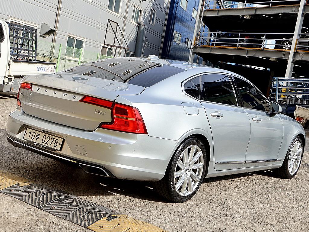 Volvo S90 - Vista 7