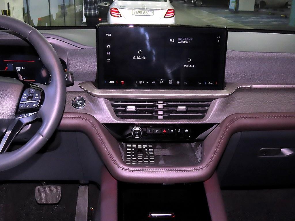 Ford Explorer - Vista 11