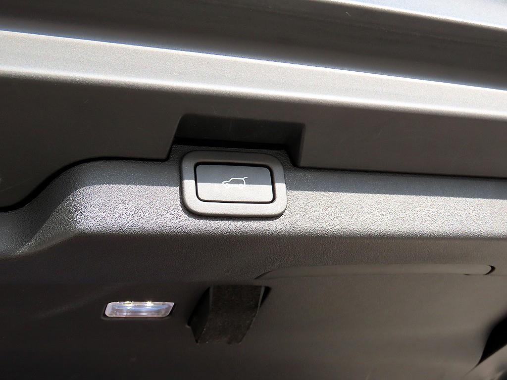 Land Rover Discovery 2017 Negro - Importación desde Corea - HF Imports Iquique - Foto 16