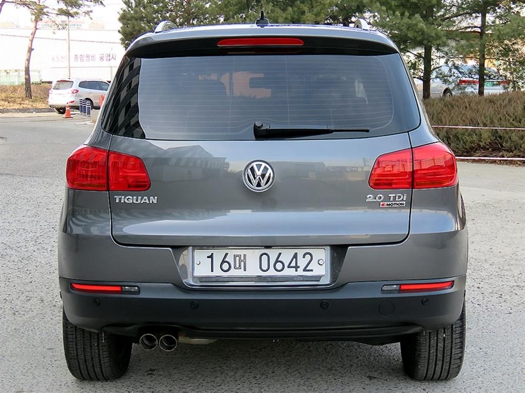 Volkswagen Tiguan - Vista 4