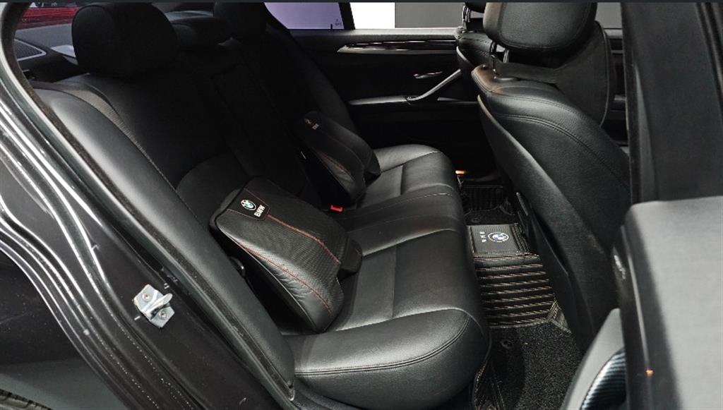 BMW 5 Series - Vista 11