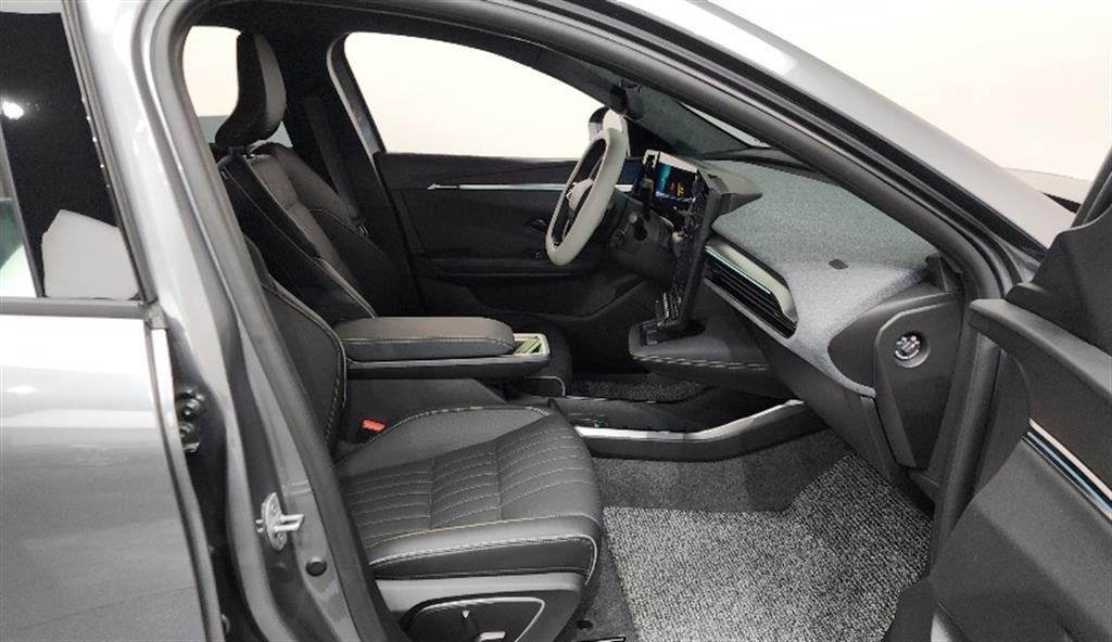 SAMSUNG Scenic E-Tech - Vista 11