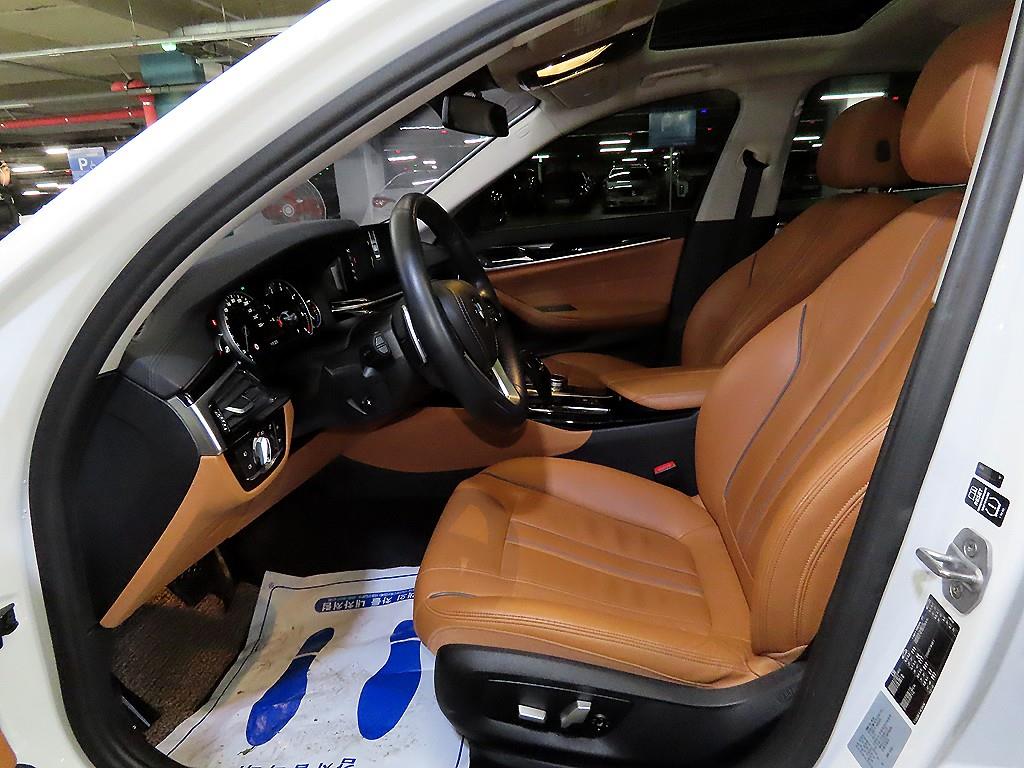 BMW 5 Series - Vista 6