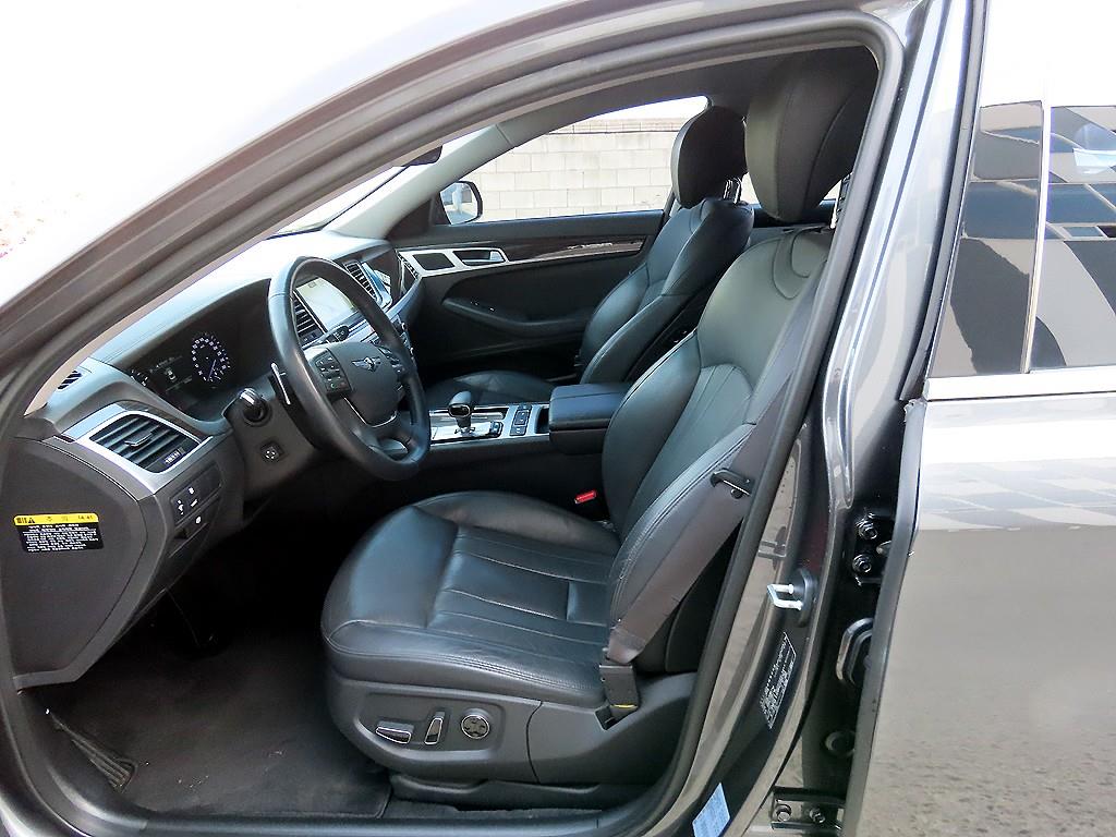 Genesis G80 - Vista 5