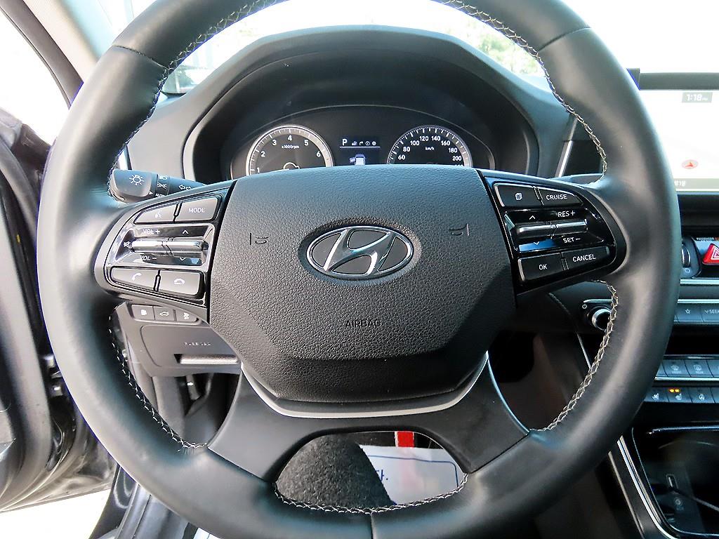 HYUNDAI Grandeur - Vista 8