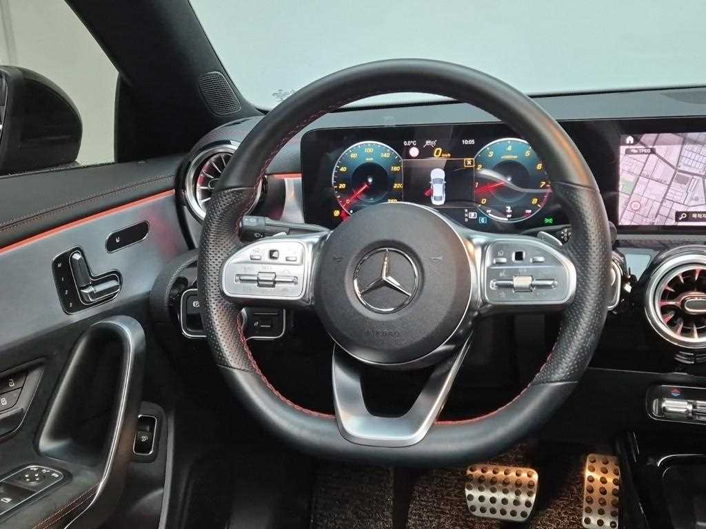 Mercedes Benz CLA Class - Vista 9