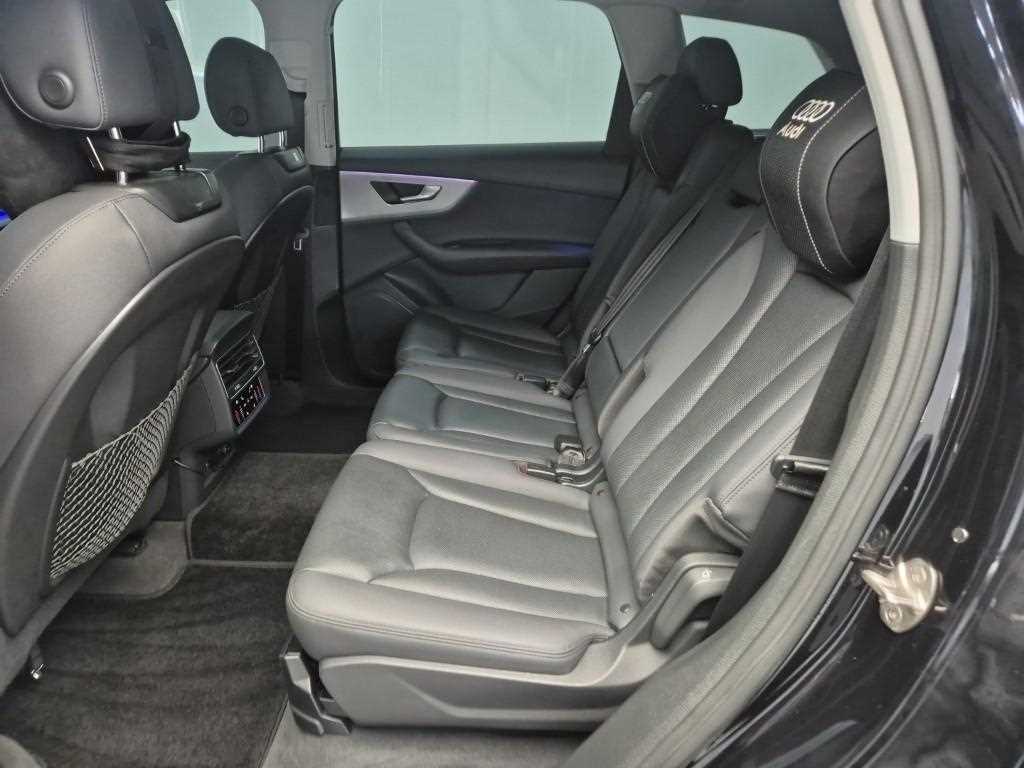 Audi Q7 - Vista 12