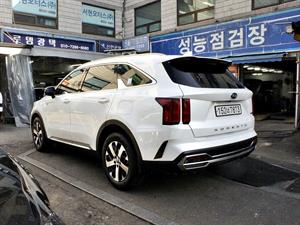 KIA Sorento - Vista 8