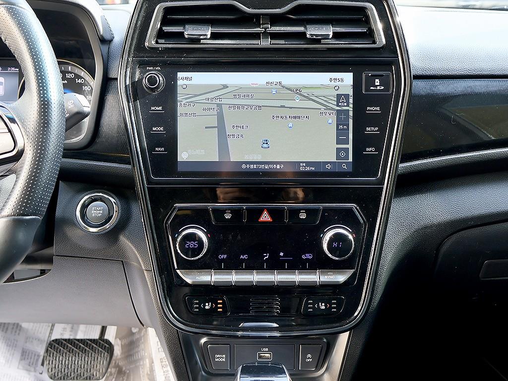 Ssangyong Tivoli 2022 Blanco - Importación desde Corea - HF Imports Iquique - Foto 9