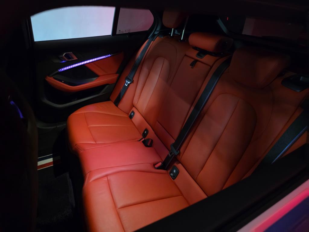 BMW 1 series - Vista 6