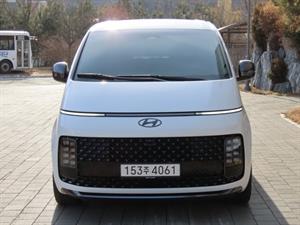 HYUNDAI Staria - Vista 2