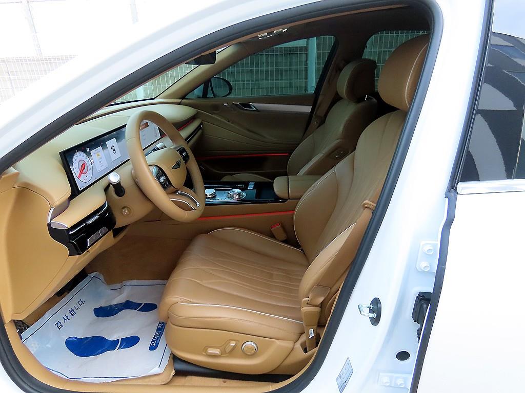 Genesis G80 - Vista 5