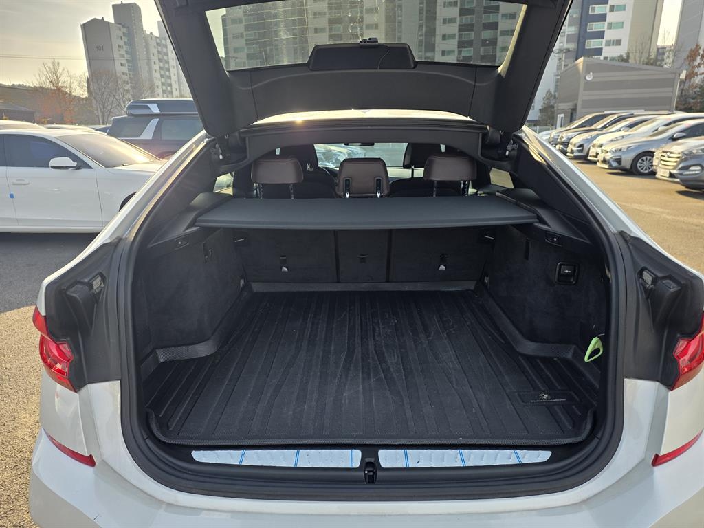 BMW Gran Turismo 2021 Blanco - Importación desde Corea - HF Imports Iquique - Foto 19