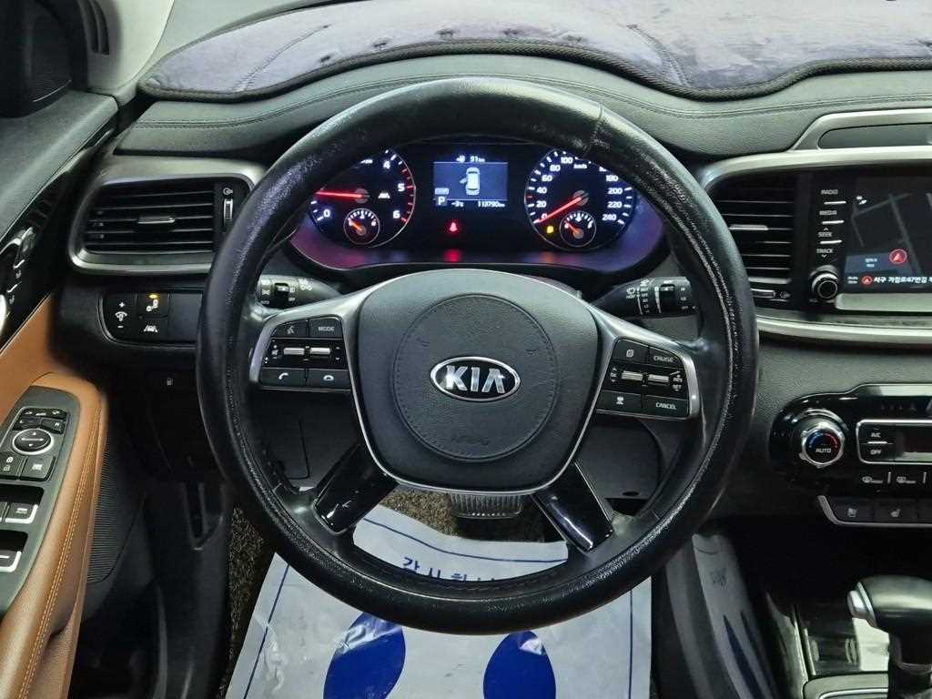 KIA Sorento - Vista 9