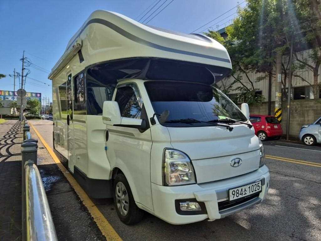 Small Truck (Wan)Camping car - Vista 4