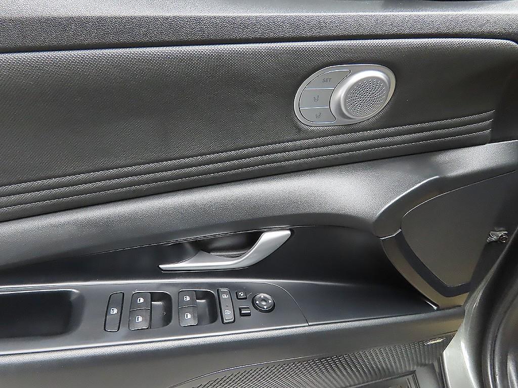 HYUNDAI Avante 2021 Gris - Importación desde Corea - HF Imports Iquique - Foto 11