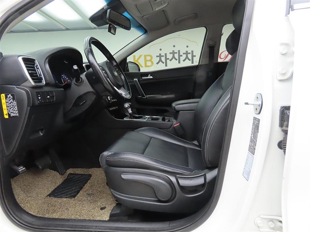 KIA Sportage - Vista 5