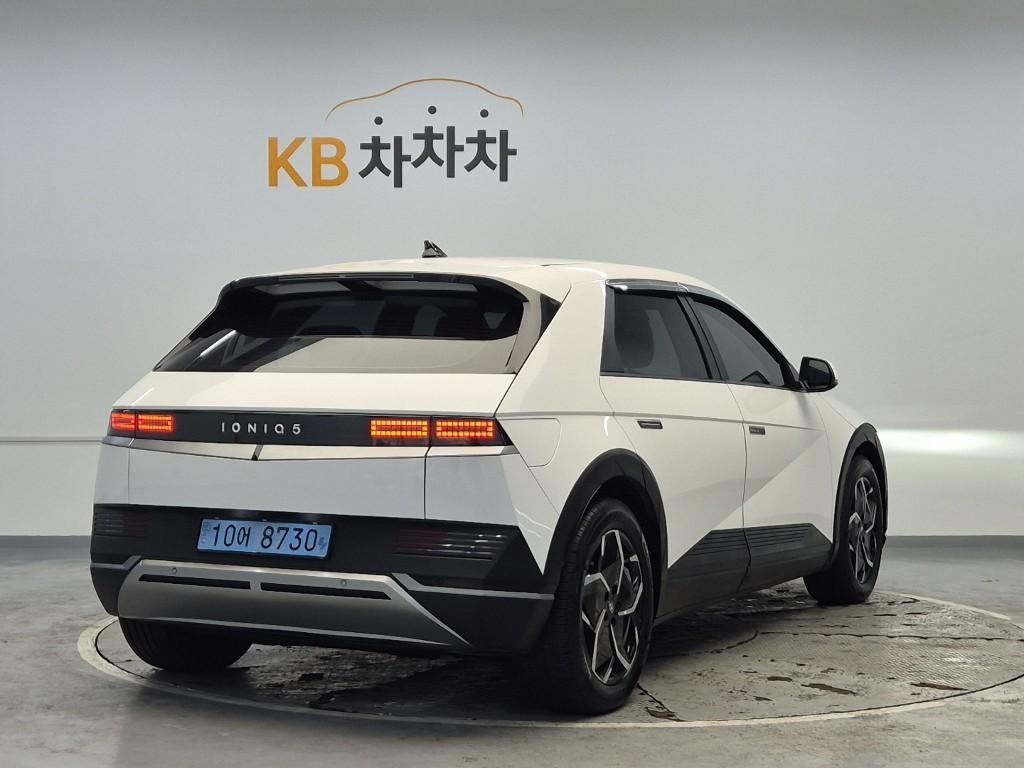 HYUNDAI Ioniq 5 - Vista 3