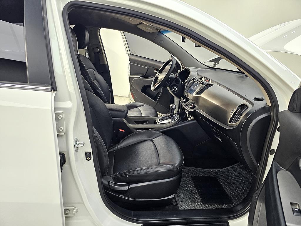 KIA Sportage - Vista 11