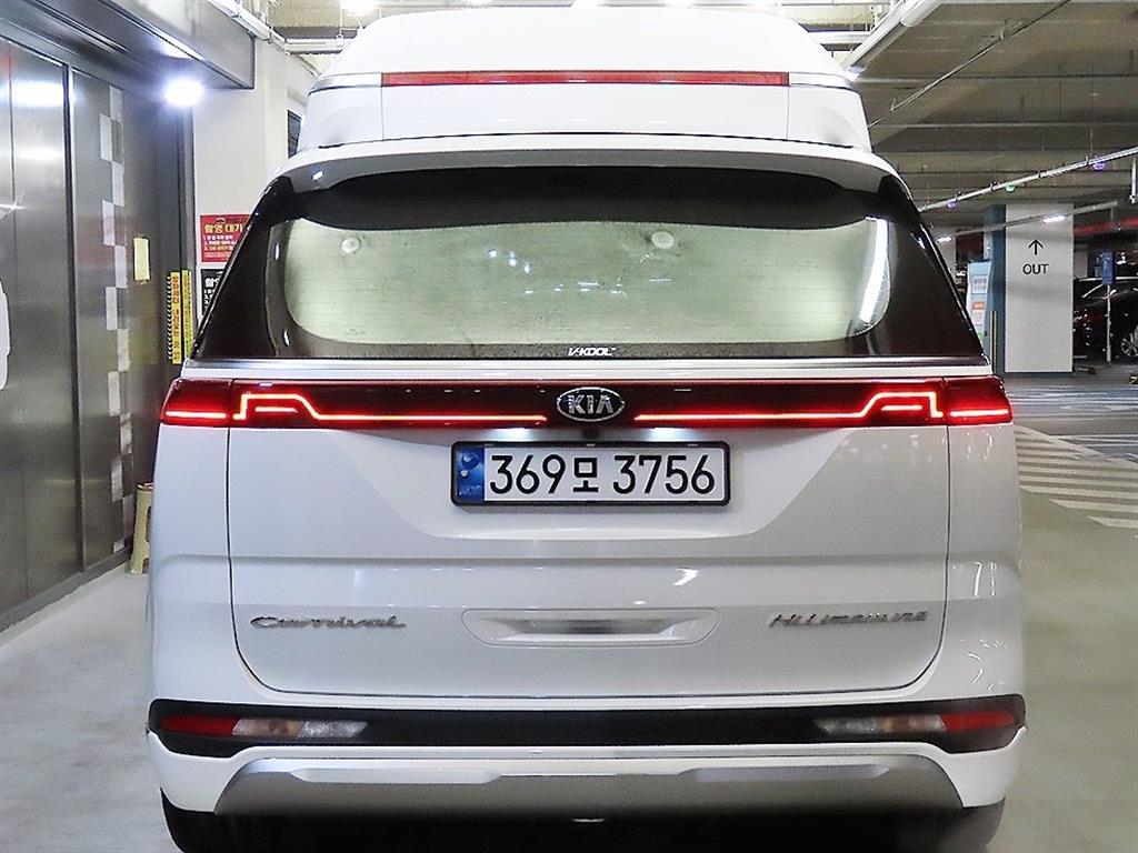 KIA Carnival - Vista 5