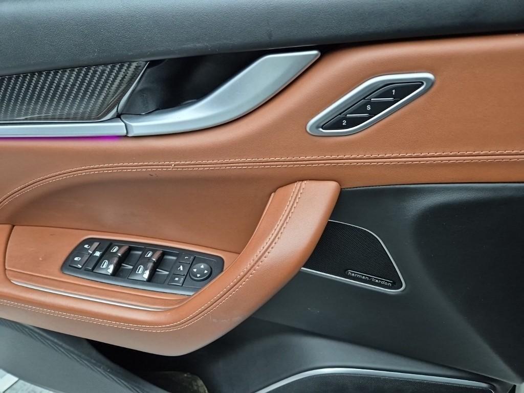 Maserati Levante - Vista 10