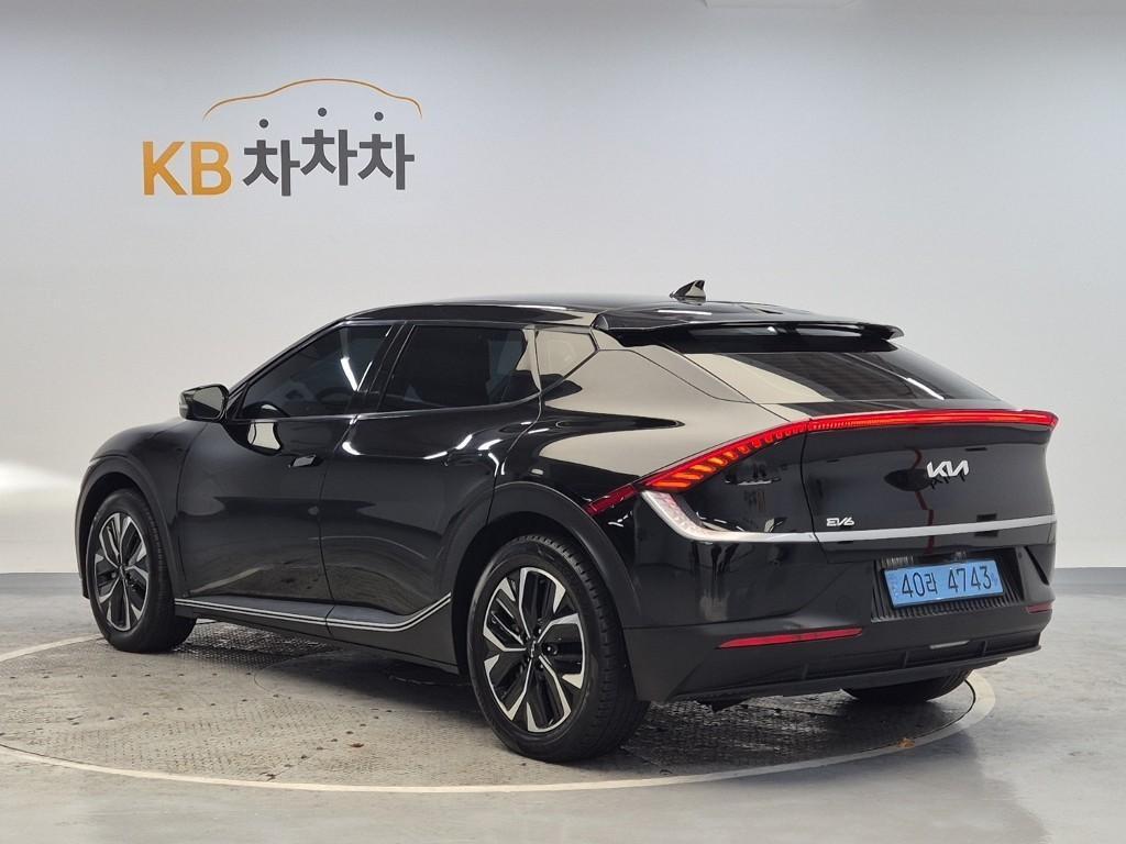 KIA EV6 - Vista 2