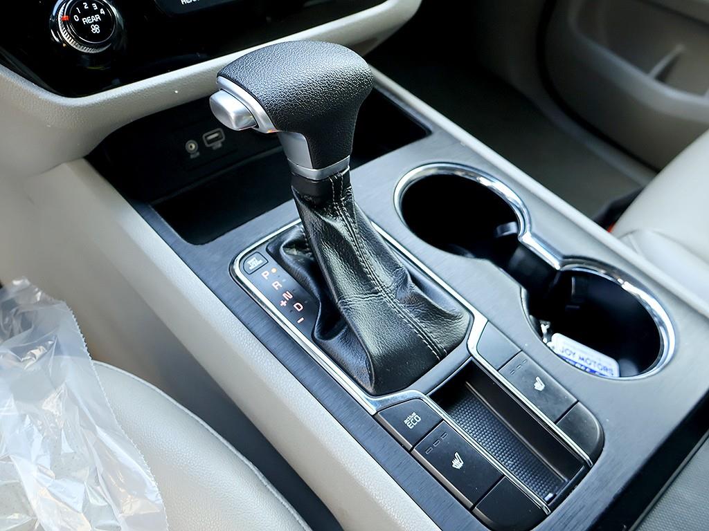 KIA Carnival 2019 the color of pearl - Importación desde Corea - HF Imports Iquique - Foto 7