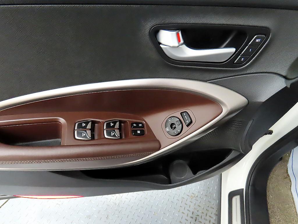 HYUNDAI Maxcruz - Vista 11