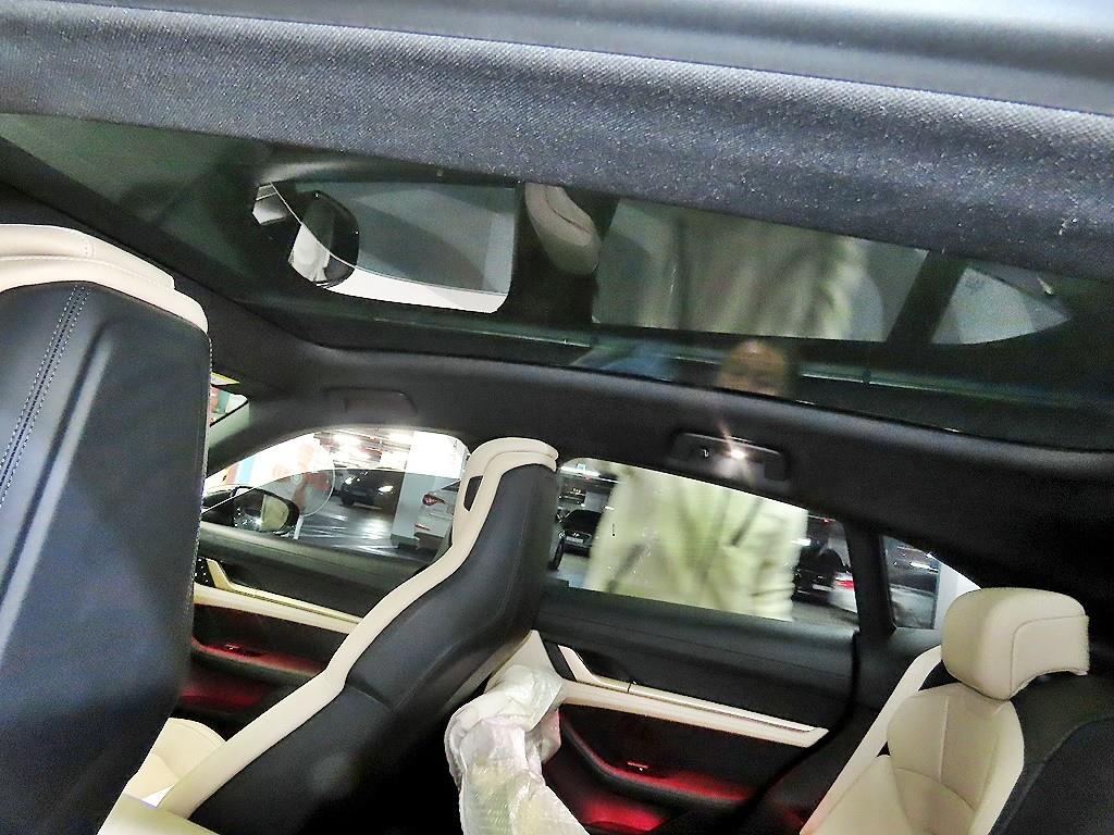 Porsche Taycan 2024 Gris - Importación desde Corea - HF Imports Iquique - Foto 17