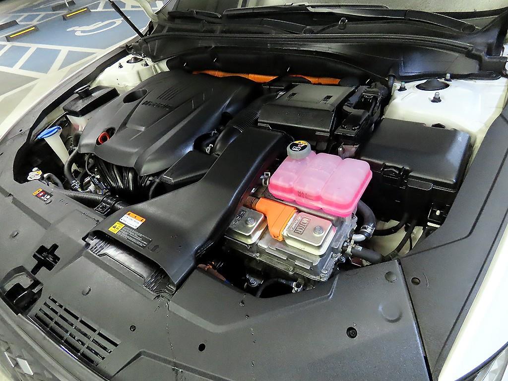 HYUNDAI Grandeur 2022 Blanco - Importación desde Corea - HF Imports Iquique - Foto 19