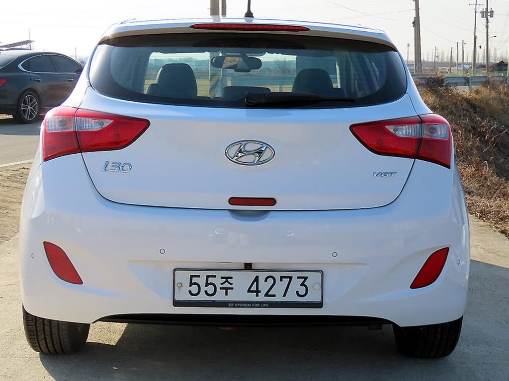 HYUNDAI i30 - Vista 4