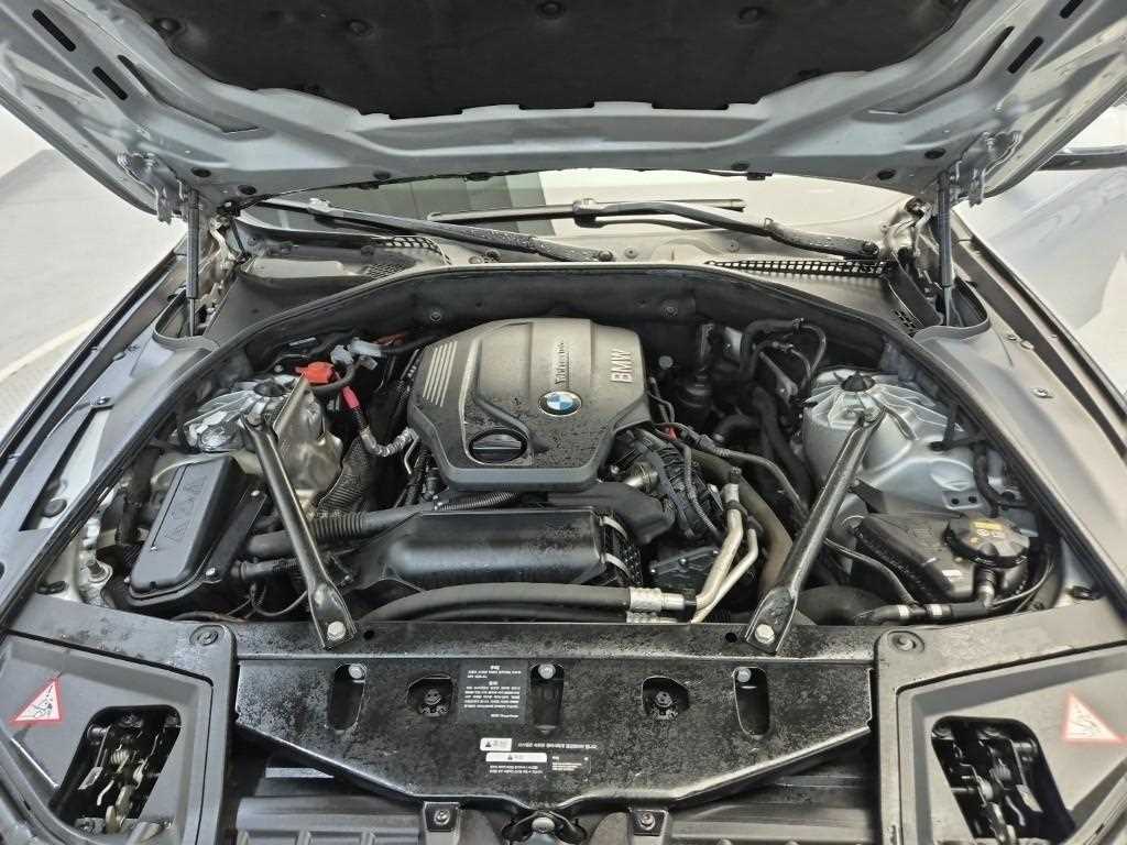 BMW 5 Series - Vista 5