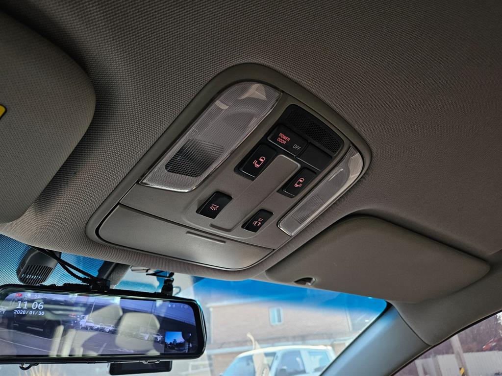 KIA Carnival 2017 Blanco - Importación desde Corea - HF Imports Iquique - Foto 16